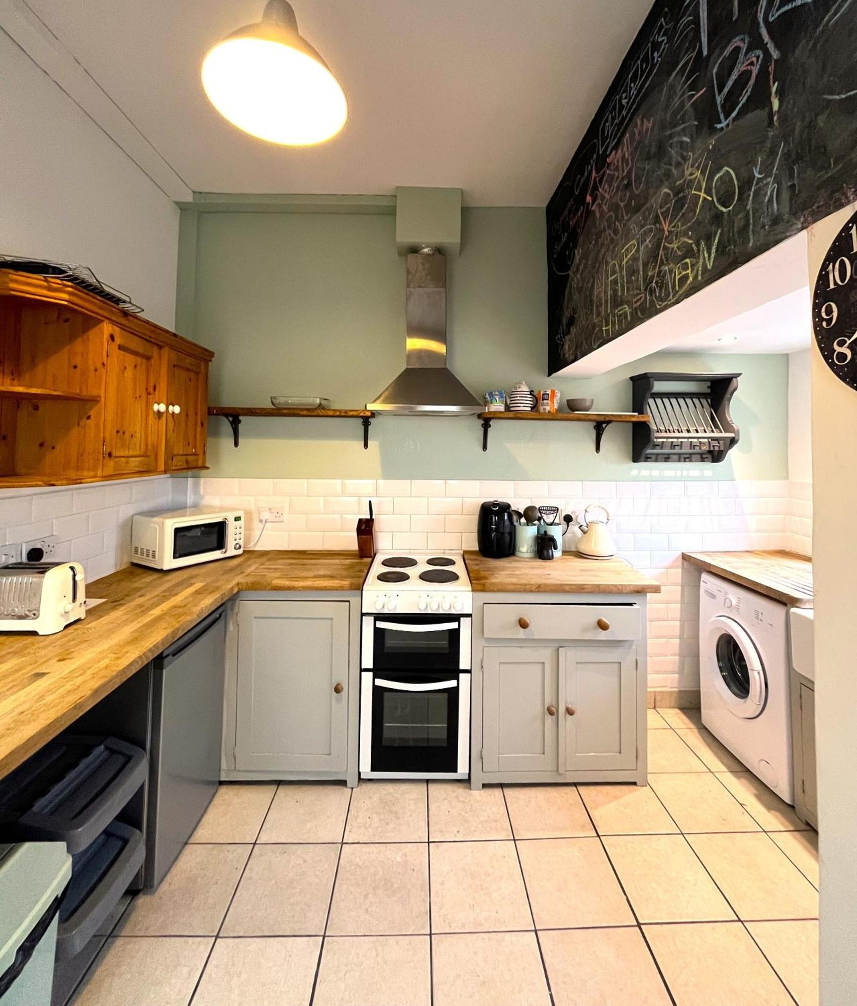 Charming Cottage Retreat With Garden - Sleeps 12 Bristol Exteriör bild