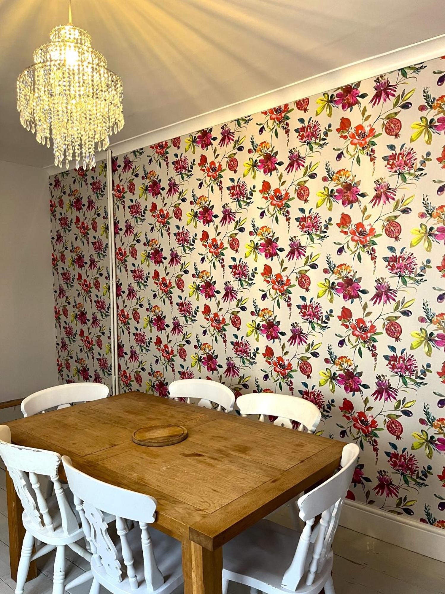 Charming Cottage Retreat With Garden - Sleeps 12 Bristol Exteriör bild