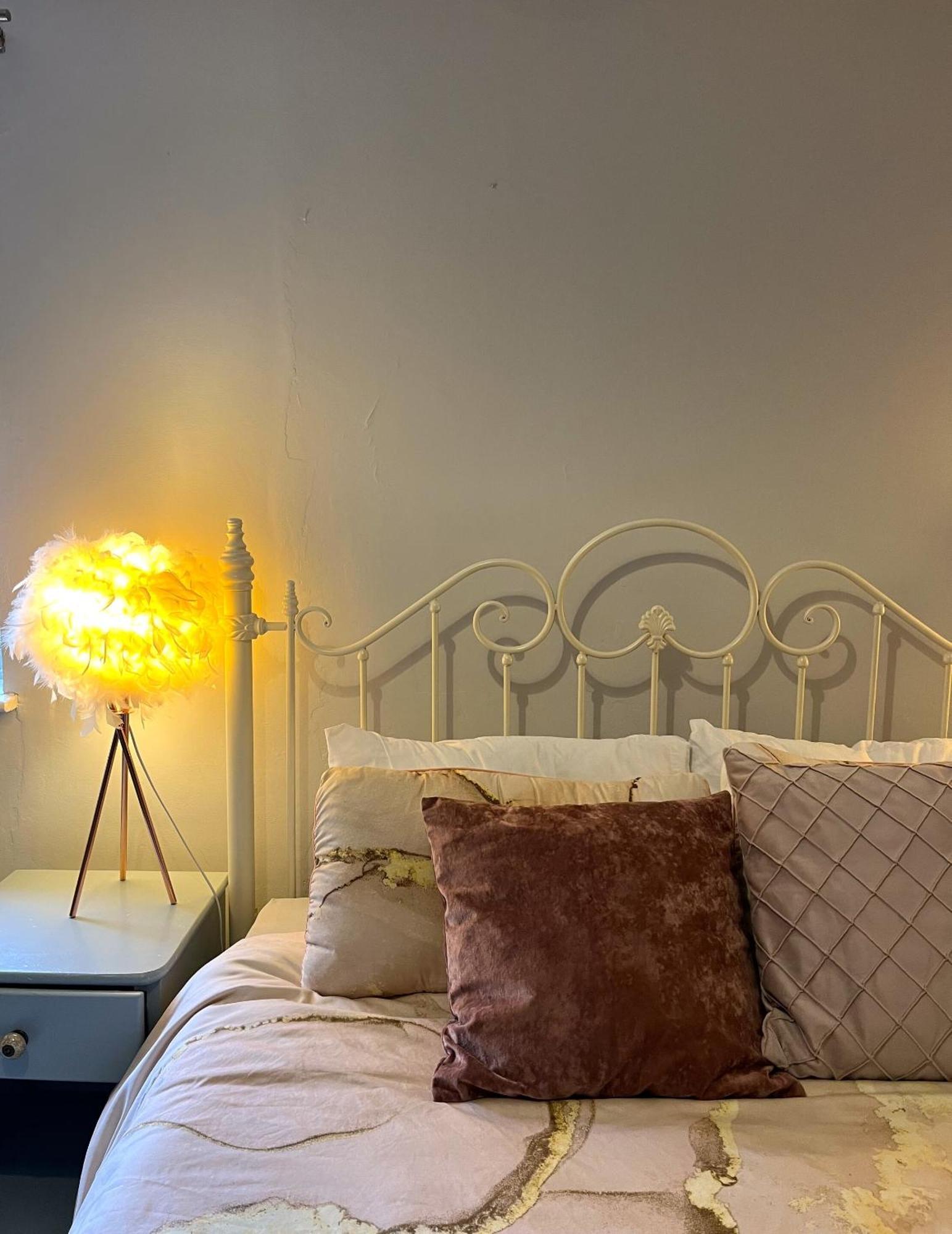 Charming Cottage Retreat With Garden - Sleeps 12 Bristol Exteriör bild