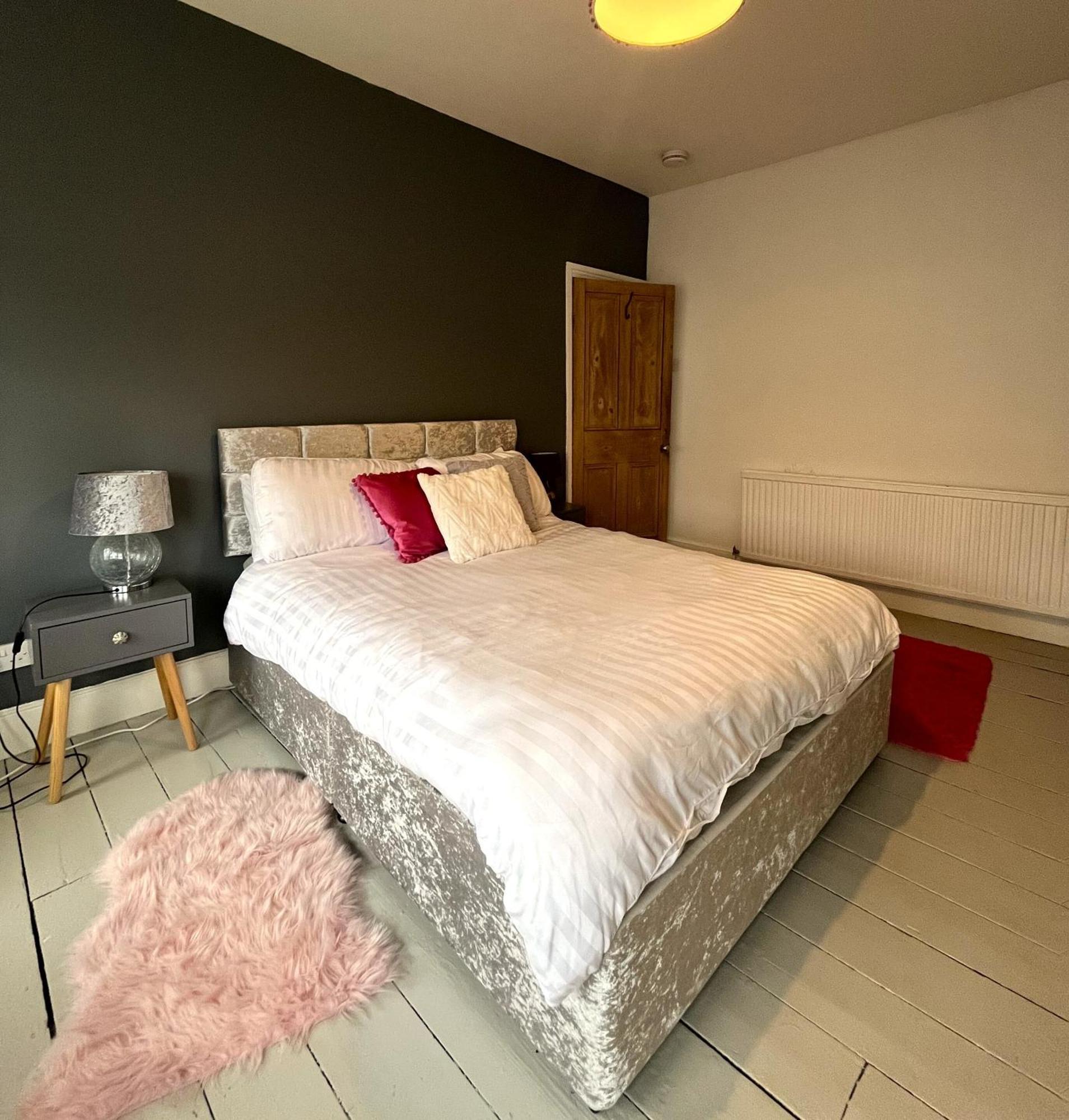 Charming Cottage Retreat With Garden - Sleeps 12 Bristol Exteriör bild