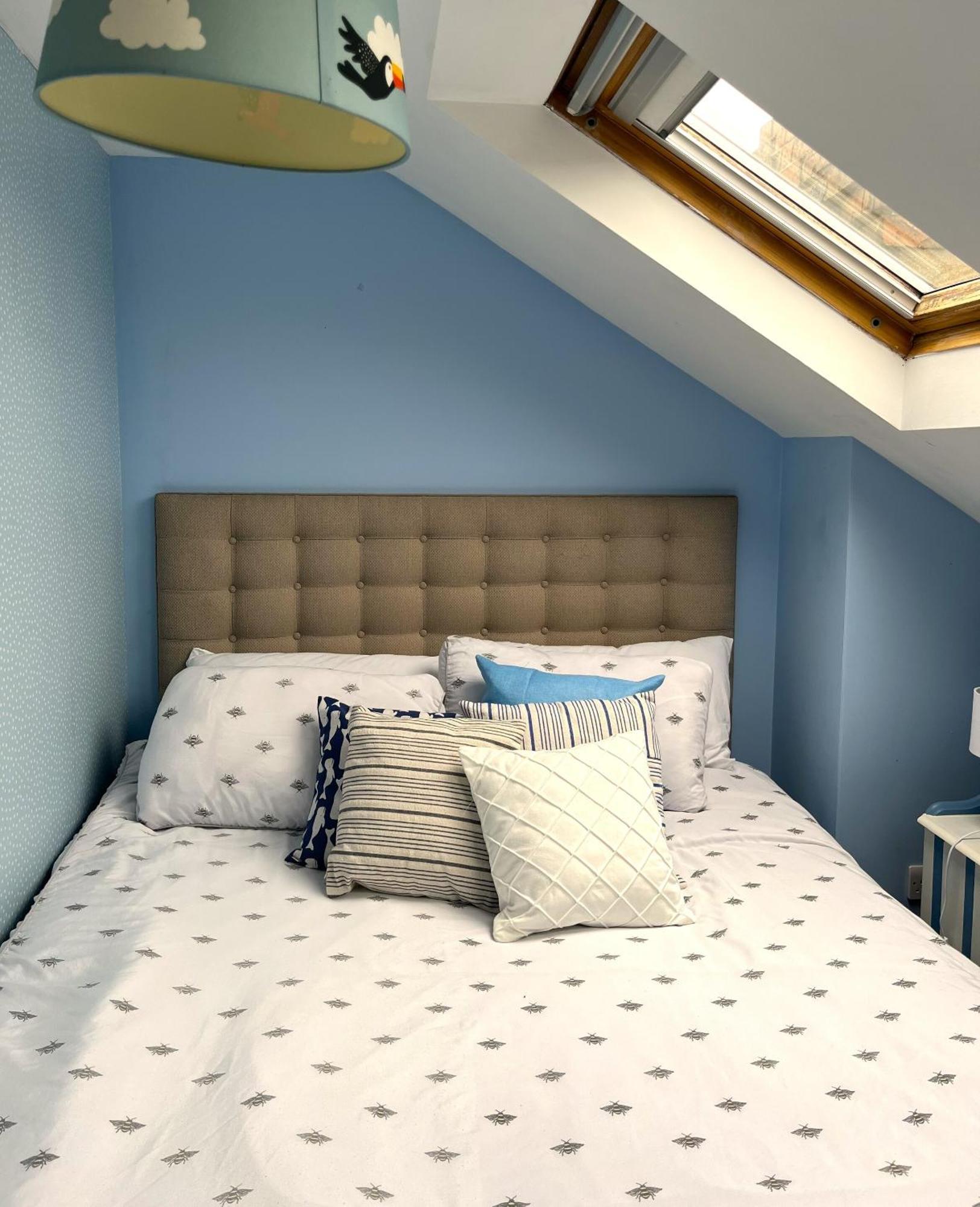 Charming Cottage Retreat With Garden - Sleeps 12 Bristol Exteriör bild